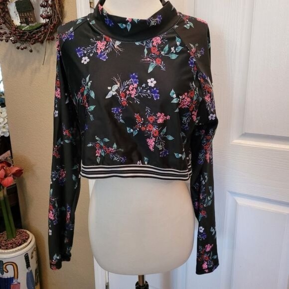 Crop cropped top long sleeve sexy black red floral XL beach streetwear - Picture 2 of 9